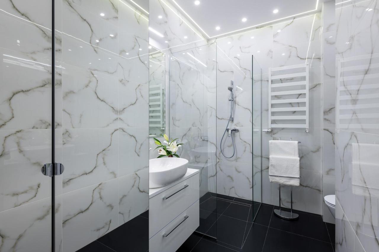 Marszalkowska Center Serviced Apartments Warsawa Bagian luar foto