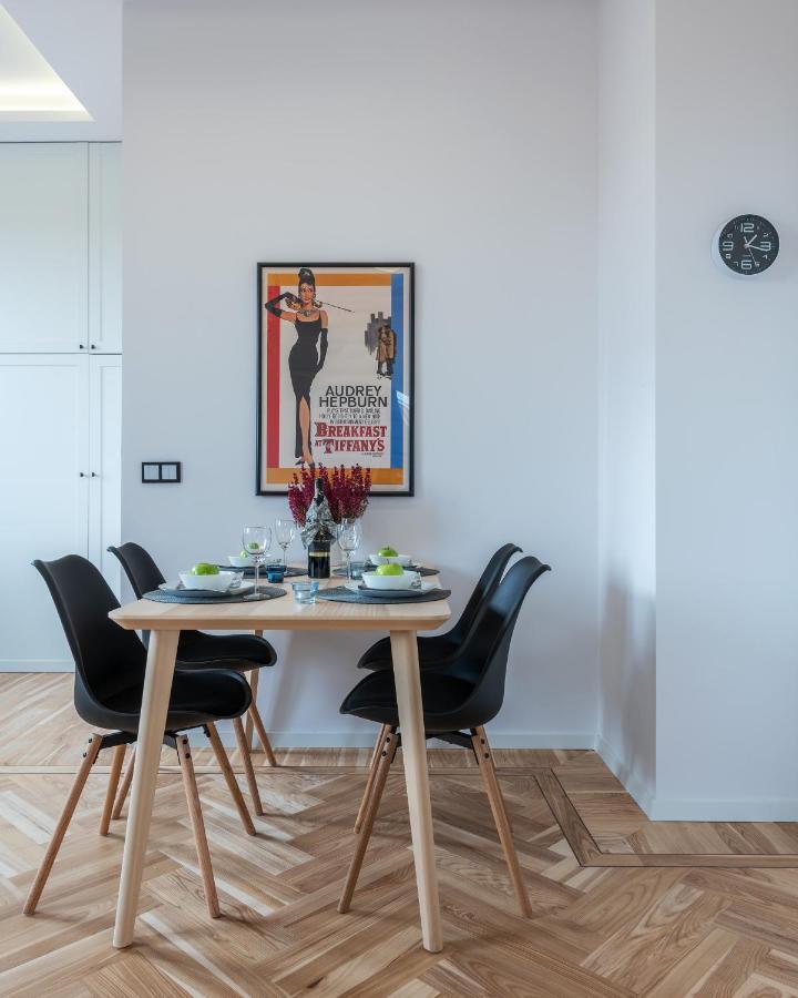 Marszalkowska Center Serviced Apartments Warsawa Bagian luar foto